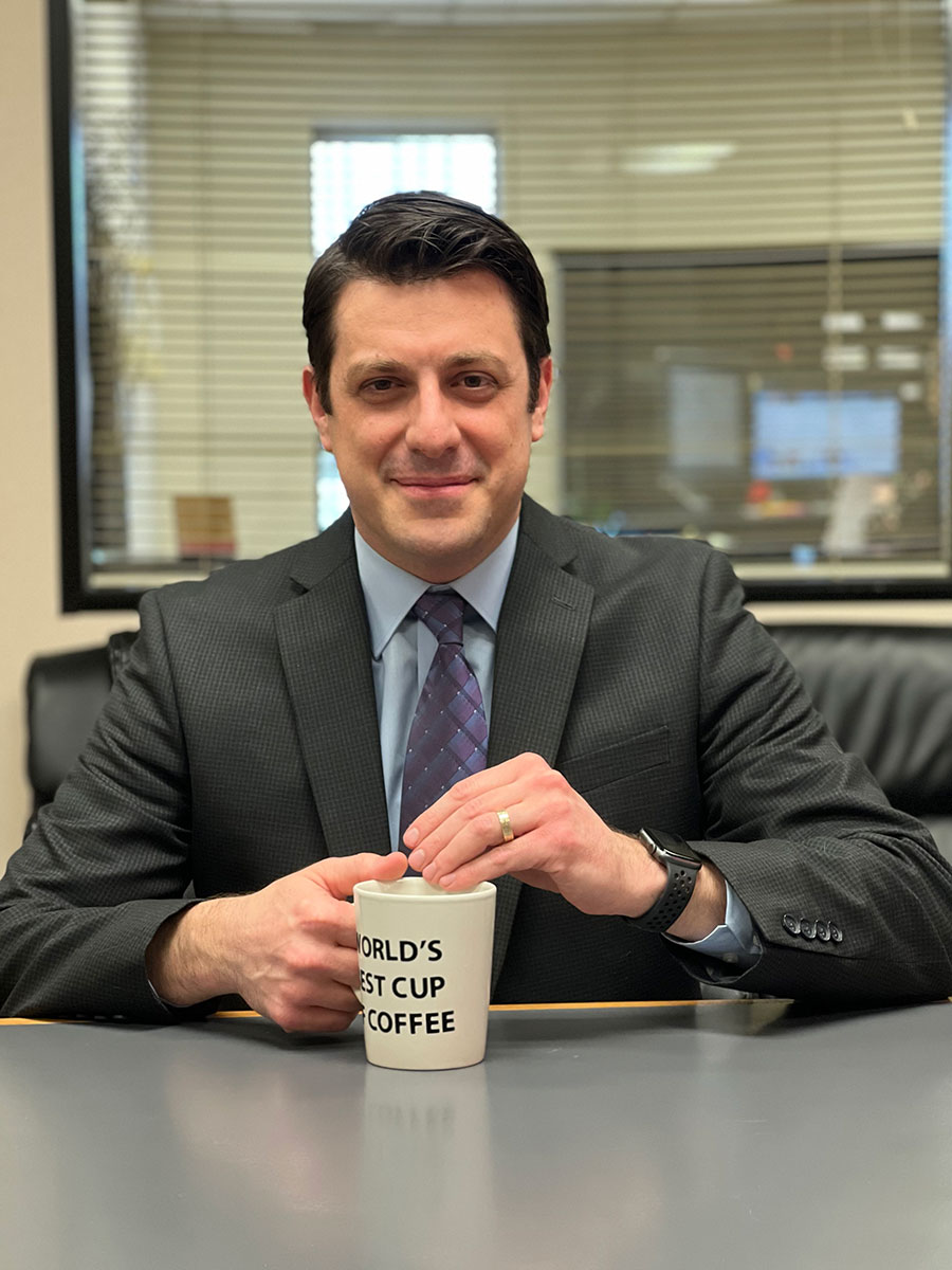 Signal_Tech's tweet image. 17 years ago, #TheOffice debuted in the US. That same year our own Michael Scott, Brian Veshecco (Director of Sales), debuted with #SignalTech!

Doesn&apos;t our conference room look just like #DunderMifflin&apos;s? Be on the lookout for more The Office-inspired content from us!