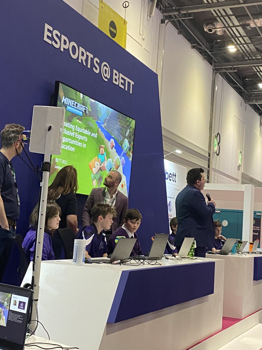 iBuseGedik's tweet photo. We are at .@Bett_show #bett2022 thanks for this amazing event experience, we’ve got so many inspirational thoughts. @SOGLabCO  @SamsungUK @Minecraft @PlayCraftLearn @microbit_edu #solvefortomorrow #nextgen https://t.co/3I0KBCQhyU