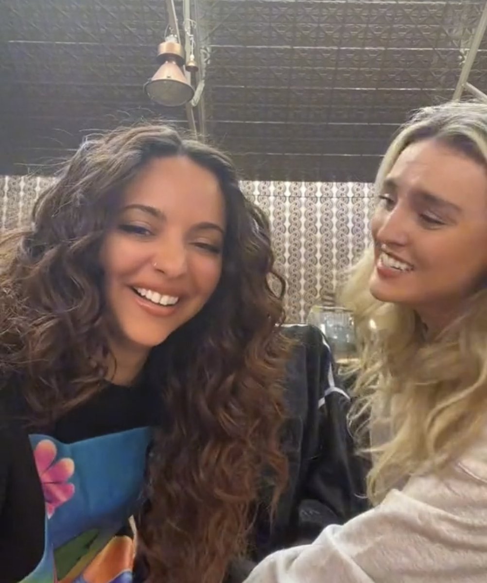 perrielelight's tweet photo. ⓘ little mix means the safe home https://t.co/kqjlUEeBgD