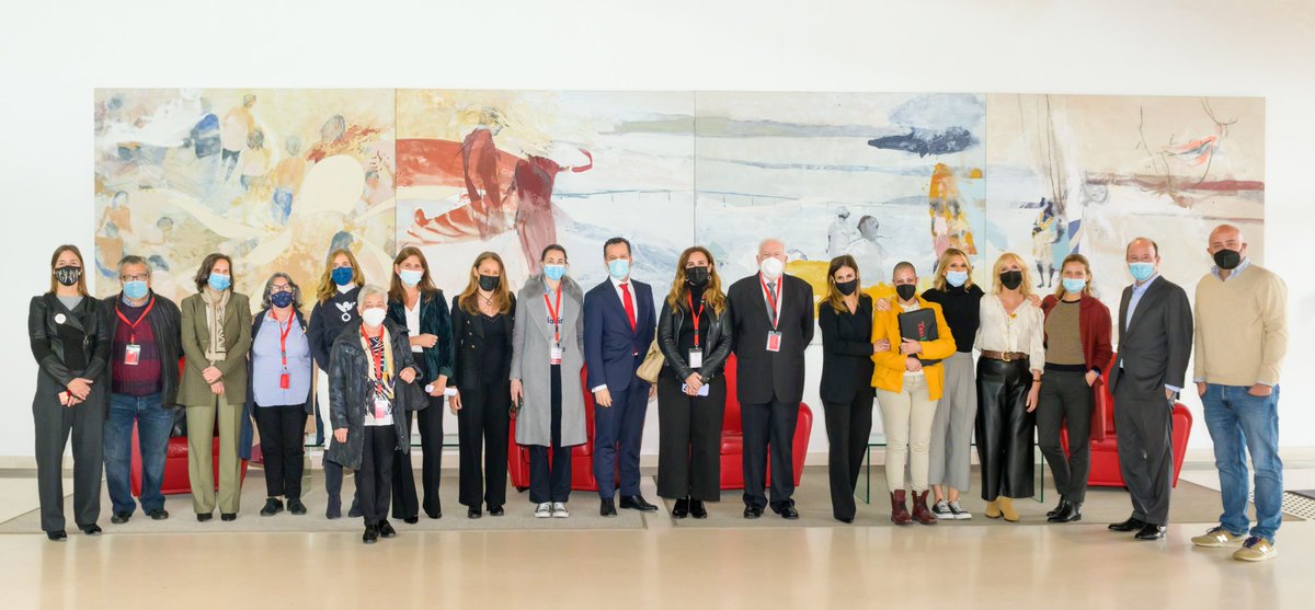 CEARefugio's tweet photo. 🟢Gracias al @bancosantander por ceder a @CEARMadrid un centro donde acoger a niños y niñas ucranianos, junto a sus familias, para que puedan continuar con sus tratamientos oncológicos y rehacer sus vidas. https://t.co/m2ayP7cIni