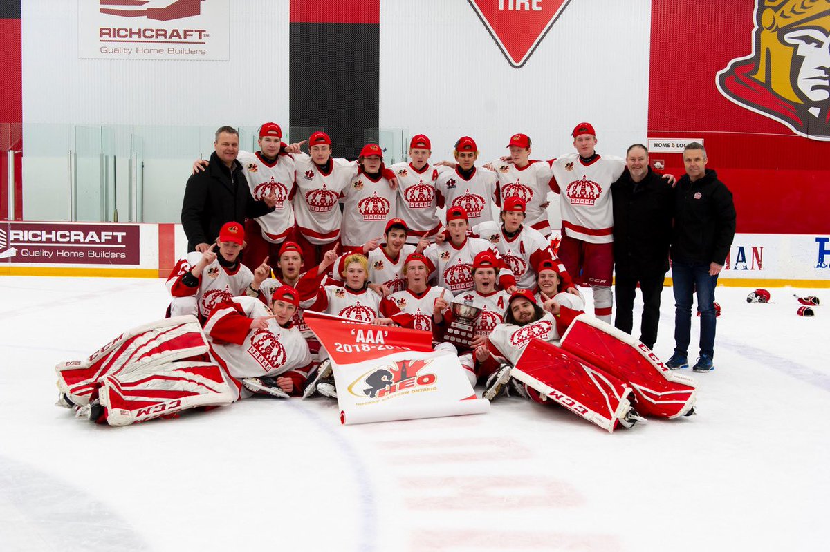Puck_Pulse's tweet photo. Two seasons of no Champion/Telus Qualifier and 1093 days between Pembroke’s 2019 Championship and @RaidersU18AAA 2022 Championship. 

Jerrett DeFazio becomes the first coach to win back to back @HEOU18AAA Championships. It just took longer than normal. 

#Back2Back https://t.co/oNT9AucBAf