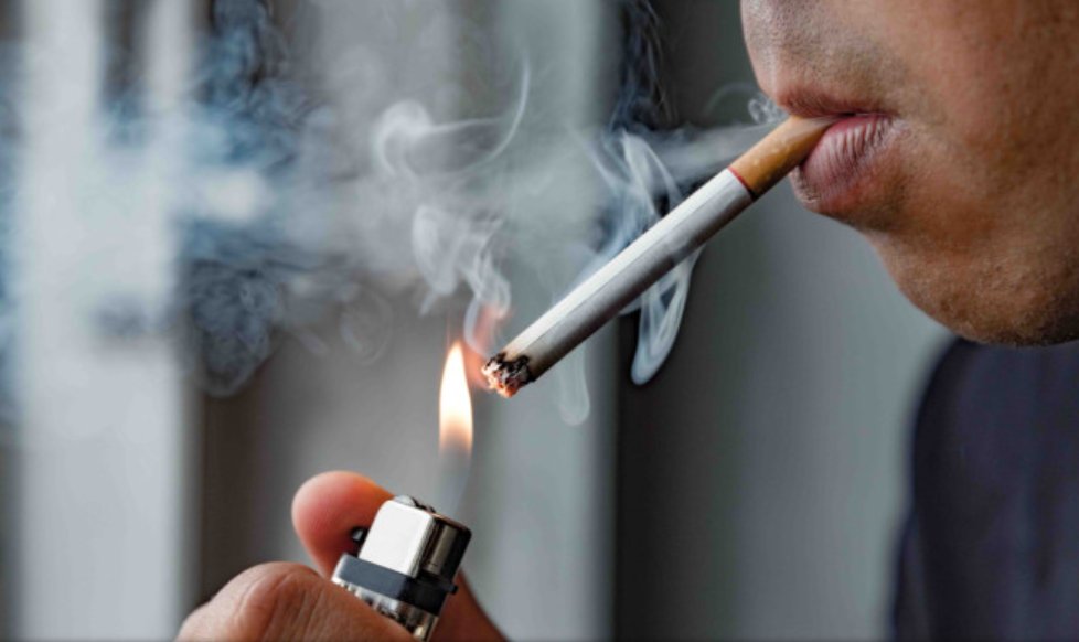 afyawatchke's tweet photo. Kenya Lost Gains Made In Tobacco Control

WHO estimated the country’s overall prevalence of tobacco use at 11.8 per cent in 2018. Kenyans consume almost 8 billion cigarette sticks annually.

Read More:
https://t.co/1pw3YNLshl https://t.co/yi98X7zPxm