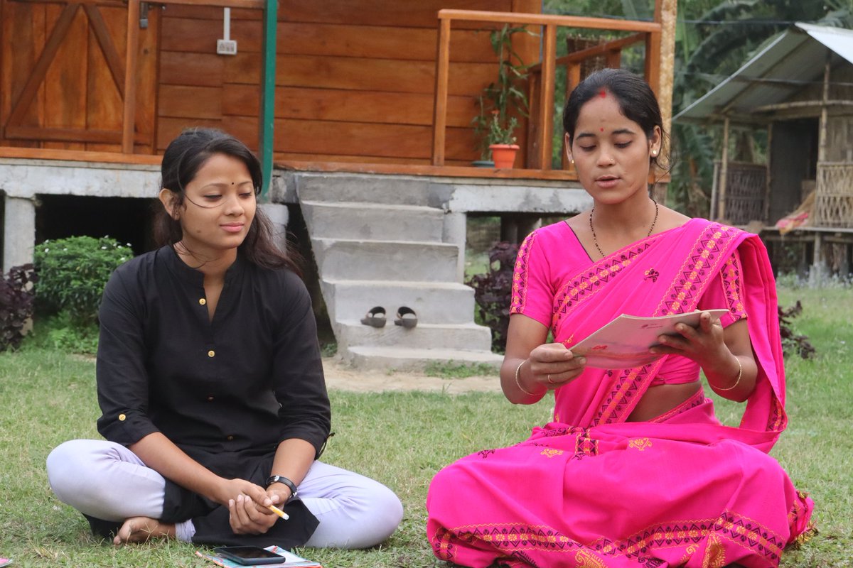 AyangTrust's tweet photo. #girlpower 
We are proud to share that in our Xopun Xarothi trainings, half of our participants are girls! These girls have defied traditional gender norms and are working towards creating a space for developing a reading culture in their village! 

#library #feminism #read #book https://t.co/z4PnNjr0F5