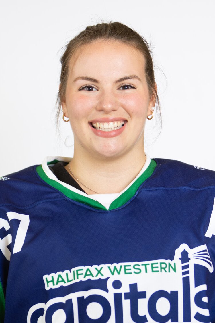 GreenfootCaps's tweet photo. Happy belated birthday to Samantha Taylor who turned 17 yesterday. An assistant captain this year, Sam scored the first goal ever goal for the Capitals franchise, going on to lead our team in scoring. Happy birthday Sam. 🎂🎉🎂 https://t.co/gPOQWhlUhs
