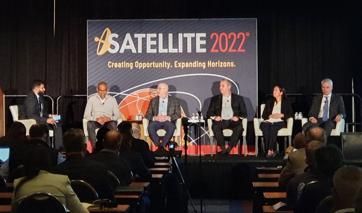 NSR_SatCom's tweet image. NSR Consultant Hussain Bokhari moderating SATELLITE 2022 Session
Artificial Intelligence and Machine Learning: Accelerating Innovation 

#ViaSat #Telesat #Omnispace #Boeing #Comtech @NSRBokhari
