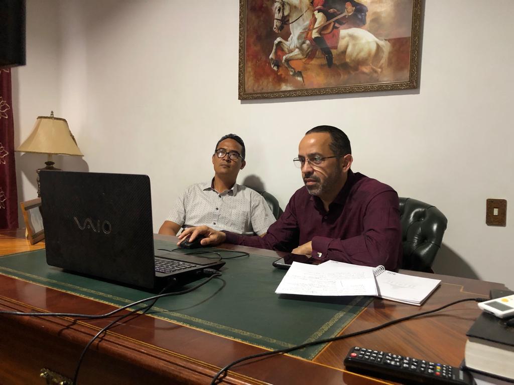 segoviajavierve's tweet photo. Extraordinaria reunión de la Junta Directiva  Nacional con todos nuestros Secretarios Generales, Diputados regionales y Concejales de todo el pais para tratar temas de interés nacional e internacional. https://t.co/kWznsajikU