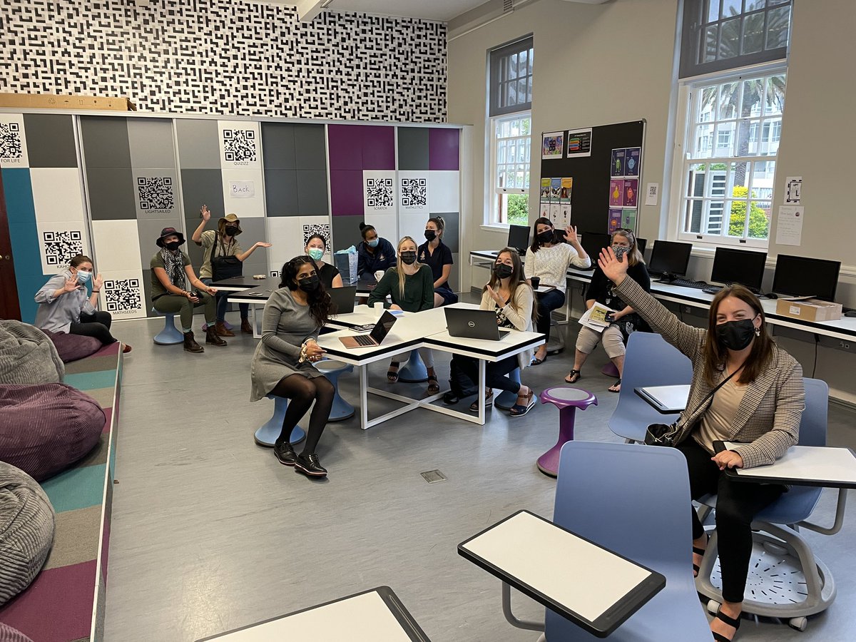 📣 These ladies are amaziiiing! Busiest last week of term with reports and parent meetings, but this group still came together to chat all things MIEE nominations! 👏🏽 You. All. Rock. 💥#WonderfulWynbergGirls <a href="/WGJS1/">Wynberg Girls' Junior School</a> <a href="/MicrosoftEDU/">Microsoft Education</a> #MIEExpert