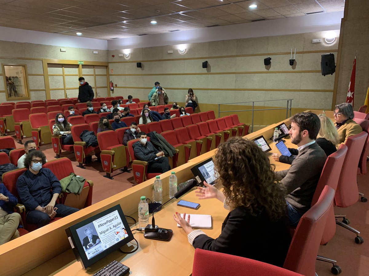 ArturoGomezQuij's tweet photo. ….y gracias muy especiales a @aibarragamez, inspiradora y organizadora de esta #GeneraciónNewPaper
Como auténtica piragüista inventó algo que no existía.
Gracias también a @CristinaCSM_ y a @be_bartlet por su apoyo.
#NewPaper25 https://t.co/1e8IoGJuiH