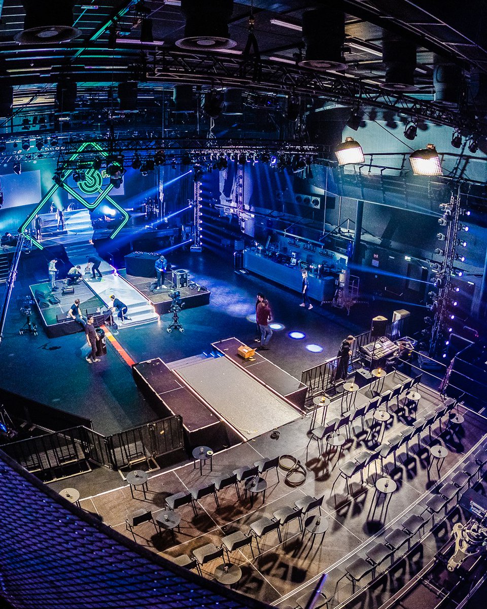 3FM's tweet image. Stilte voor de storm.. ✨ #3FM #3FMAwards