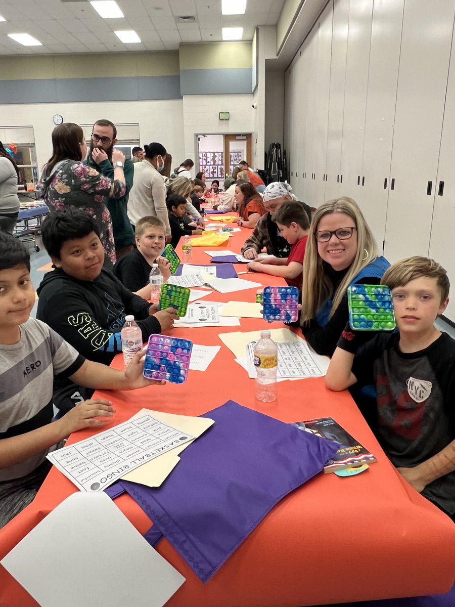 Title 1 Reading "March Madness" students and staff rotated through reading games and activities! <a href="/AACountySchools/">AACPS</a> <a href="/TitleIAACPS/">Title I AACPS</a> #aacpsawesome