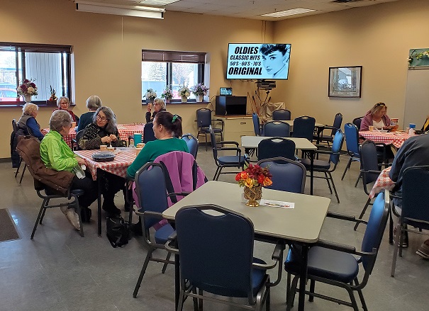 WBLCommunityEd's tweet photo. TGIFoods was a success last Friday at the Senior Center!  Thank you to everyone who attended and to Rudy's Red Eye for a wonderful meal! #WBLAEF https://t.co/Oceq18g7by