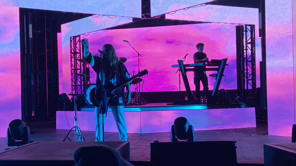kcaffrey2's tweet photo. absolutely magic last night @chelseacutler thank you for being the most real human and creating music that speaks to so many people. I am speechless, you are incredible @chelseacutler https://t.co/2Y6Z5OKpeh