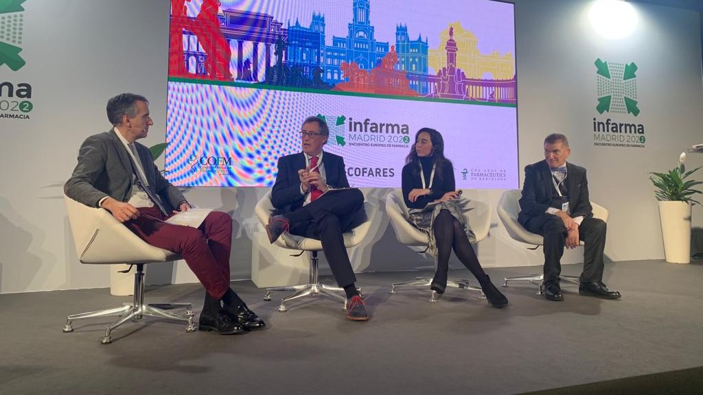 autonomosata's tweet photo. Hoy junto a @adefarma #Adefarma en #Infarma
@infarma_es aclarando los detalles de la reforma Laboral en la #farmacia y exponiendo las novedades para los farmacéuticos #autónomos. Un debate muy productivo junto a @presiadefarma @juanravicente y
@_CEIM_ .
#SectorialSanidad https://t.co/OHnNrQbBki