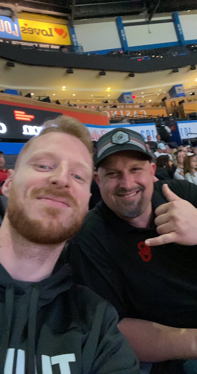 MidWeekCFB's tweet photo. Had to #ThunderUp during the Midweek! You know what they say.. It’s always better! https://t.co/krSXjuujfO