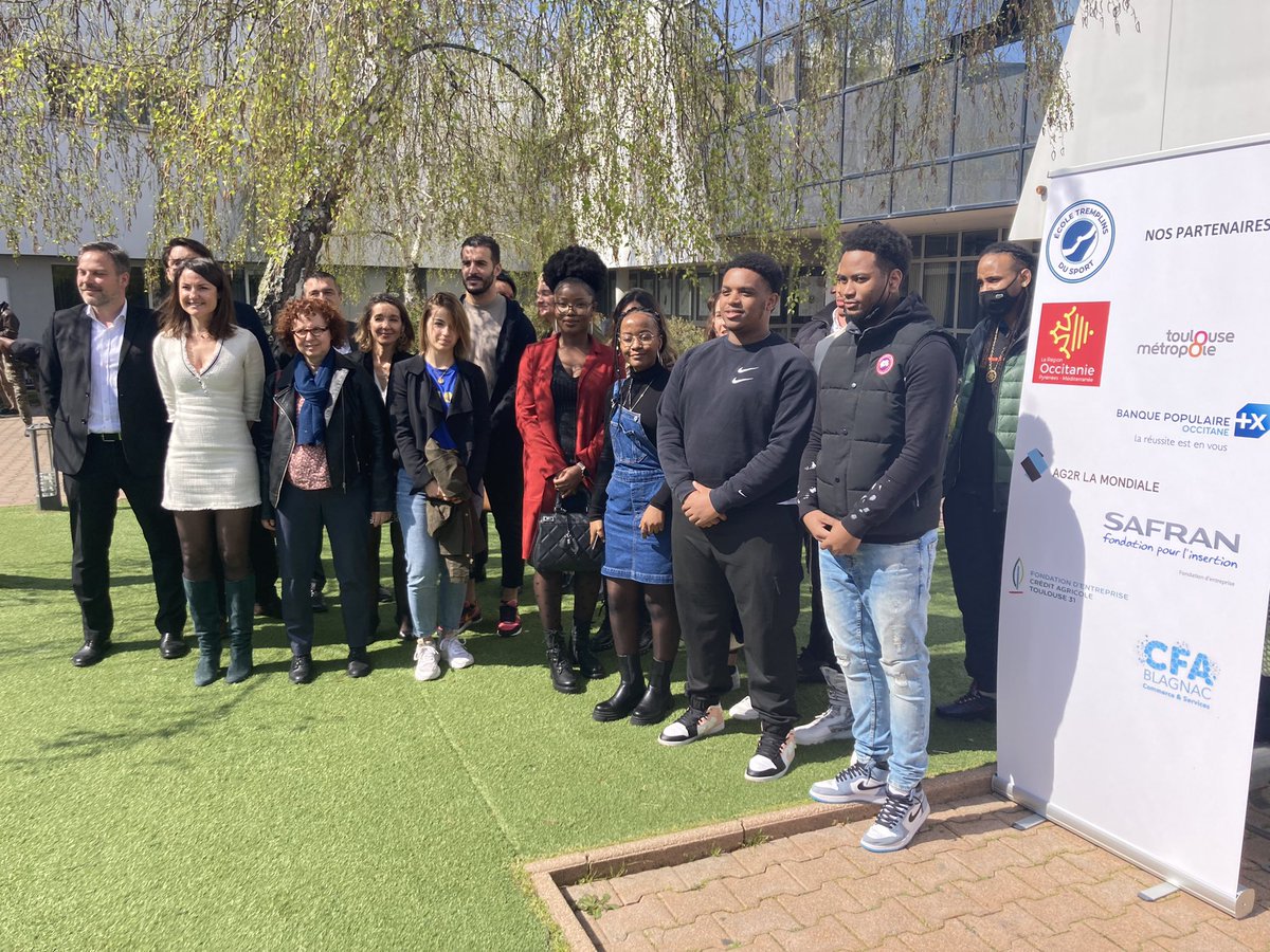 Inauguration à #Blagnac de l’École Tremplins du Sport. Elle vise à former aux métiers en lien avec le sport et d’assurer l’insertion des personnes éloignées de l’emploi