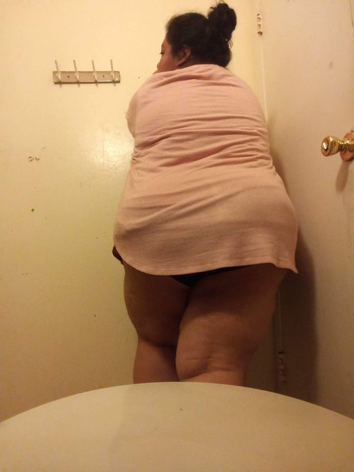 https://t.co/ViZddivvjk  Or cashapp tribute for sexy video $3 and up   https://t.co/yEixXRvOeZ   #paypig<a href="/tag/prettyfeet"class="tags"><span>#prettyfeet</span></a><a href="/tag/adultwork"class="tags"><span>#adultwork</span></a><a href="/tag/paypig"class="tags"><span>#paypig</span></a><a href="/tag/feedee"class="tags"><span>#feedee</span></a><a href="/tag/bigbeautifulwomen"class="tags"><span>#bigbeautifulwomen</span></a>