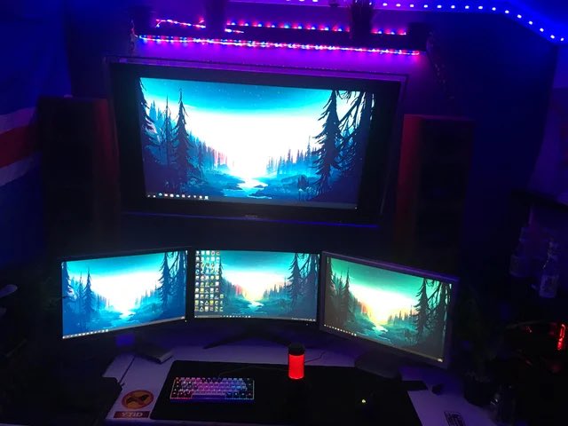 TeamEax's tweet photo. It’s spring break so which setup would you Rent for the week? #FearEax https://t.co/4DJIau7aGY