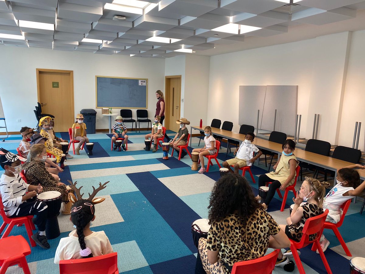 KCD_Year2's tweet photo. Sustainable African jewellery making 🇿🇦, drumming 🪘, project sharing and some ‘Che Che Kule’ singing 🎶 - what a day! @KentCollegeDXB https://t.co/u1W6rm2kFz