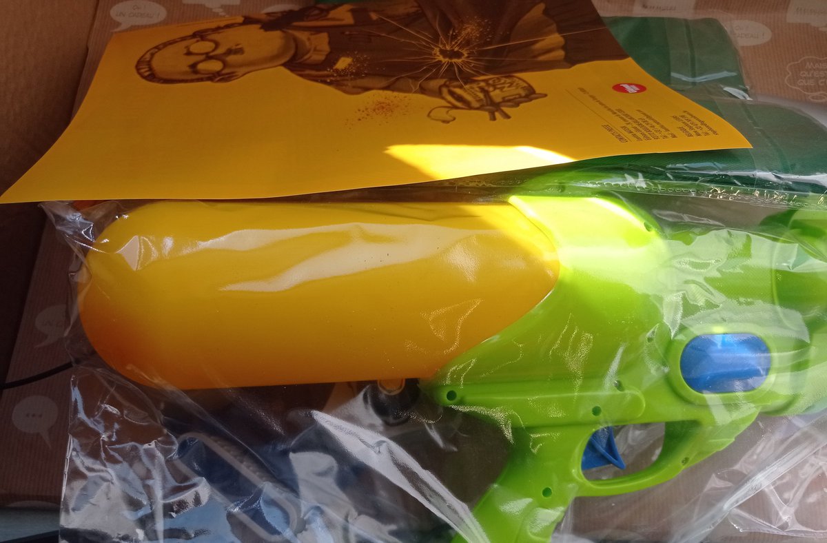 Madriski tweet media