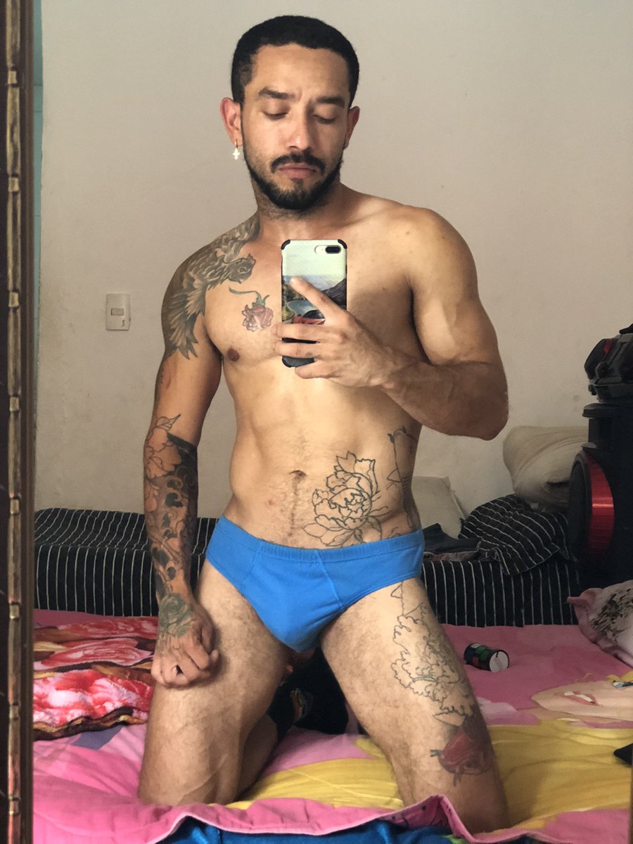 tbrandaoof's tweet photo. Boys🙇🏻‍♂️

.
.
.
#likes #gaybrasil #gaypride #fit #bankok #gayfitness #boy #gaylike #instagood #pride #guy #gayguy #gayfit #gayboy #filipina #gaybrasil #thaigay #gay #bl #sexboy #guyboy #instaboy #instagay #tumblr #photooftheday #thaiguy #fitnessmodel #fitnessmotivation #followｍe https://t.co/kYLdb4JkKs