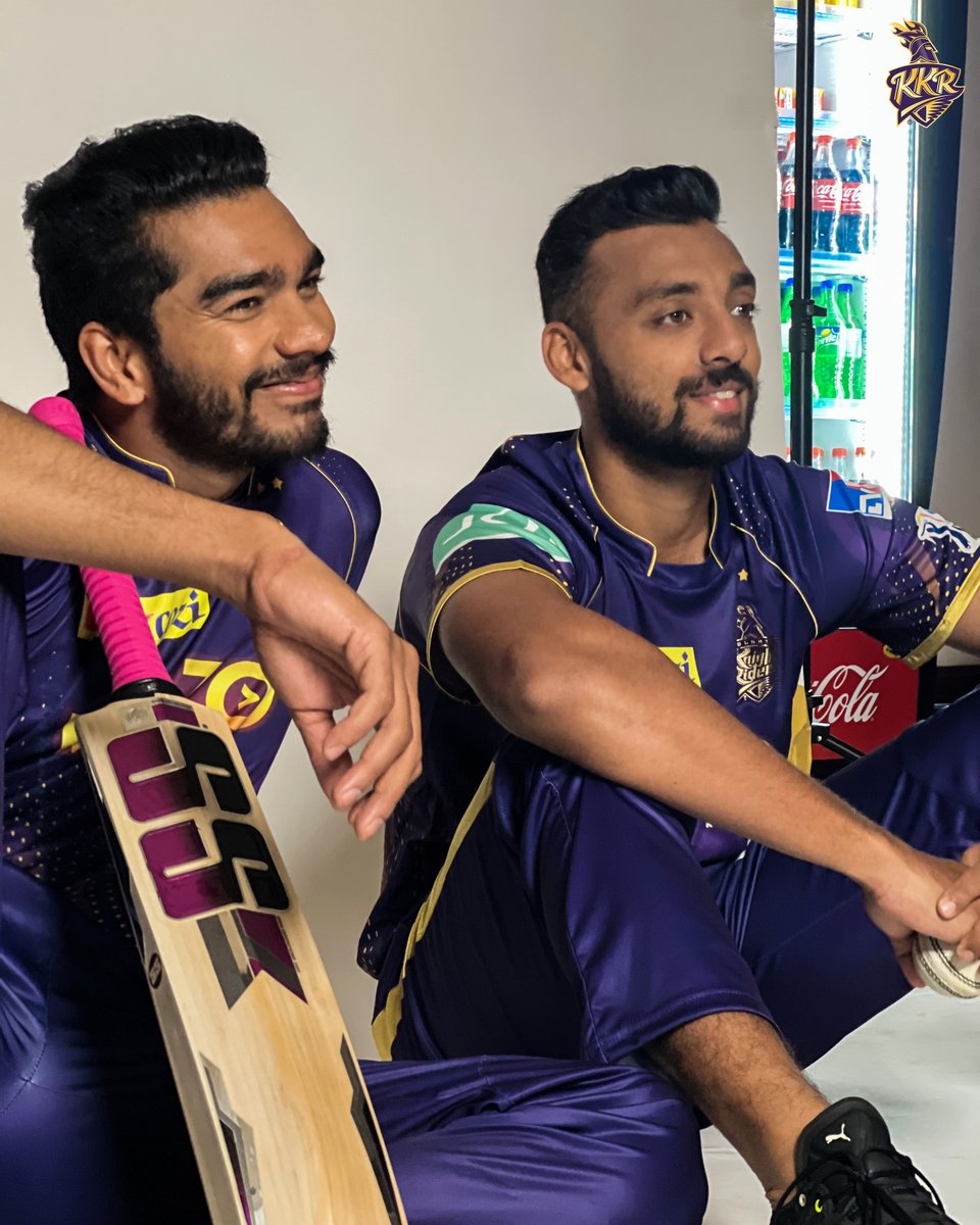 KKRiders's tweet photo. Knights, Camera, Action! 📸

Stay tuned for BTS content from the photoshoot⏳

#KKR #KKRHaiTaiyaar #IPL2022 #GalaxyOfKnights #কেকেআর https://t.co/43YkO5r6Gn