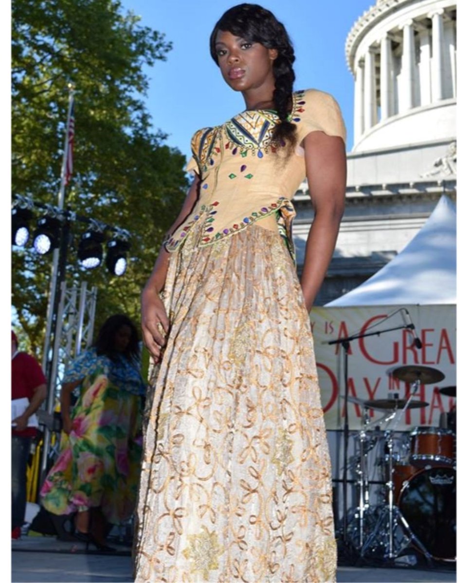 NickeDeis's tweet photo. Self-confidence is the memory of success.

👸#memory#harlemweekfashionshow#model👸
#modeling #internationalmodels #beautymodel #brandshoot #topmodelselfie  #weloveyourgenes #modelbooking #parismodel #newfacemodels #beautifulmodels #modeling #modellife #photograph #model #me https://t.co/MmzEgz5A93