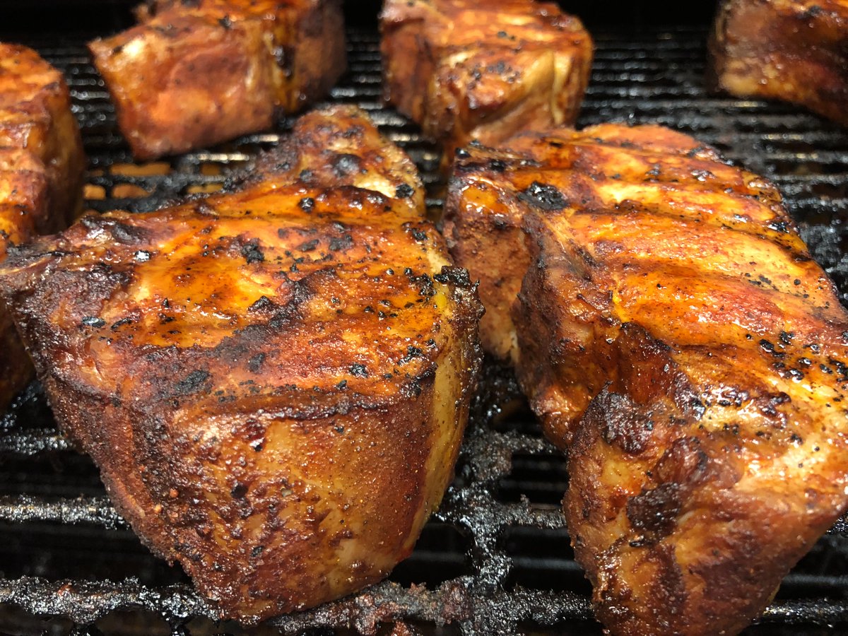 doc_watsons's tweet photo. Thursday's Specials
Smoked Bone-in Pork Chop - 2 inch cut with homemade cornbread.
Chicken Fajita Boxty. Irish Potato Pancake folded over and stuffed with smoked chicken, bell peppers and onions. 
Only at Doc Watson's Smokehouse in Romeoville.
Dine In - Carry Out https://t.co/XipT5fNOhS