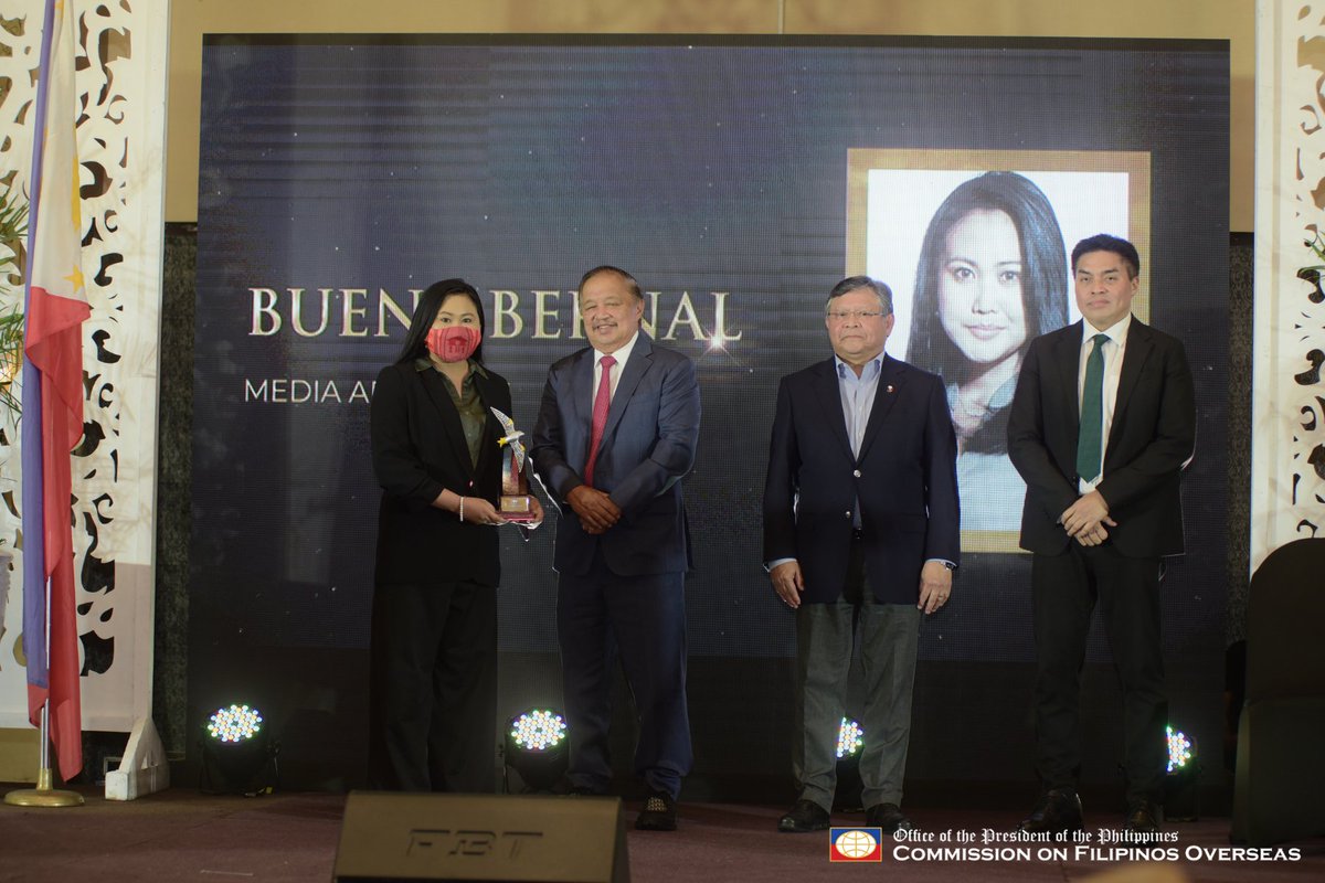 BuenaBernal's tweet photo. Sharing photos from the awarding ceremony for the 2021 Migration Advocacy and Media Awards last March 16. Thank you again to the Commission on Filipinos Overseas (CFO)! 🇵🇭

📸CFO https://t.co/gJ9DwKLHuC