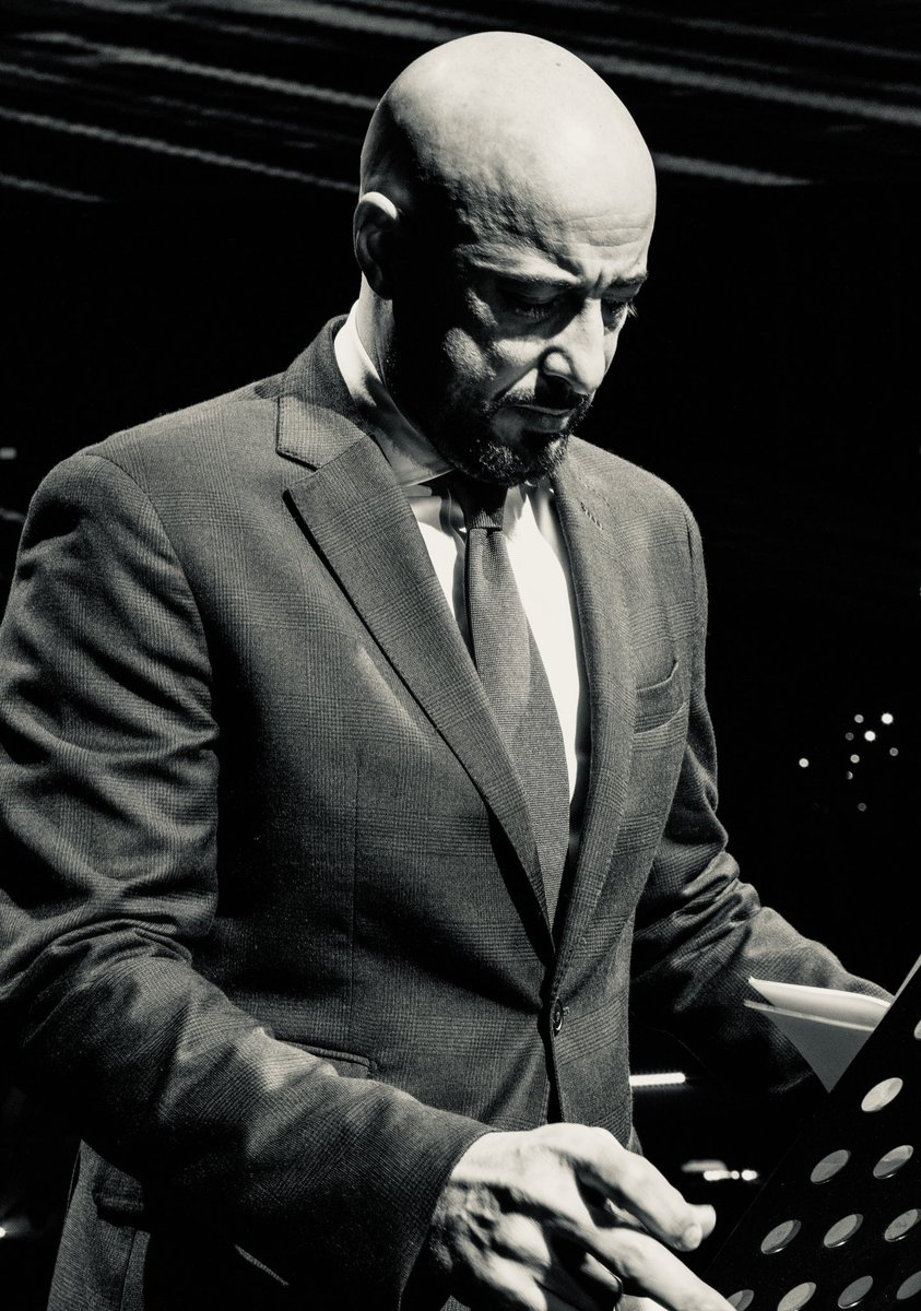 Saeid Kamal سعيد كمال (@saeidkamal5) on Twitter photo اخلص في عملي لابعد الحدود ، واحترم نفسي ليحترمني الآخرين اخلص في عملي لابعد الحدود ، واحترم نفسي ليحترمني الآخرين