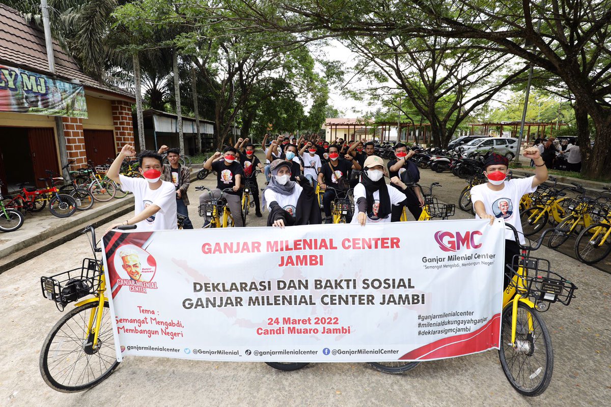 riyanzz8's tweet photo. Kitaa dukung terus ayah ganjar untuk menjadi yg terbaik
#ganjarmilenialcenter
@kumparan https://t.co/ILvGxCXmm0