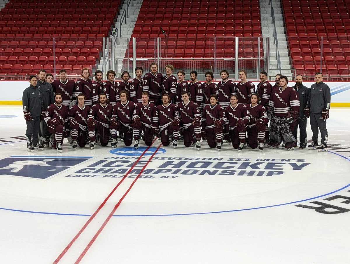 AugsburgAuggies's tweet photo. On the ice in Lake Placid for the NCAA D-III National Championships ... Your Augsburg University Auggies! #d3hky #AuggiePride https://t.co/B5dn0j8nzh
