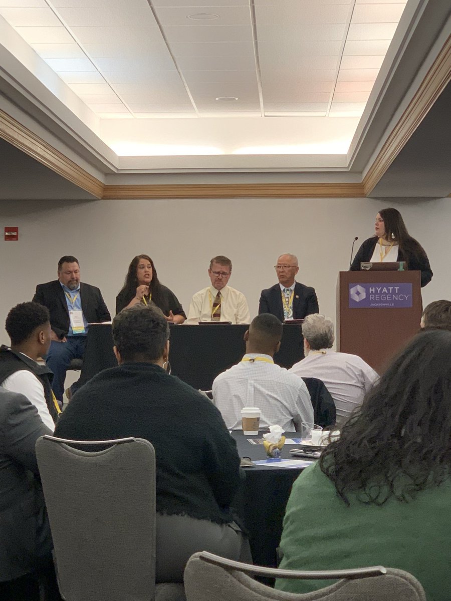 Michelle Smith tweet media