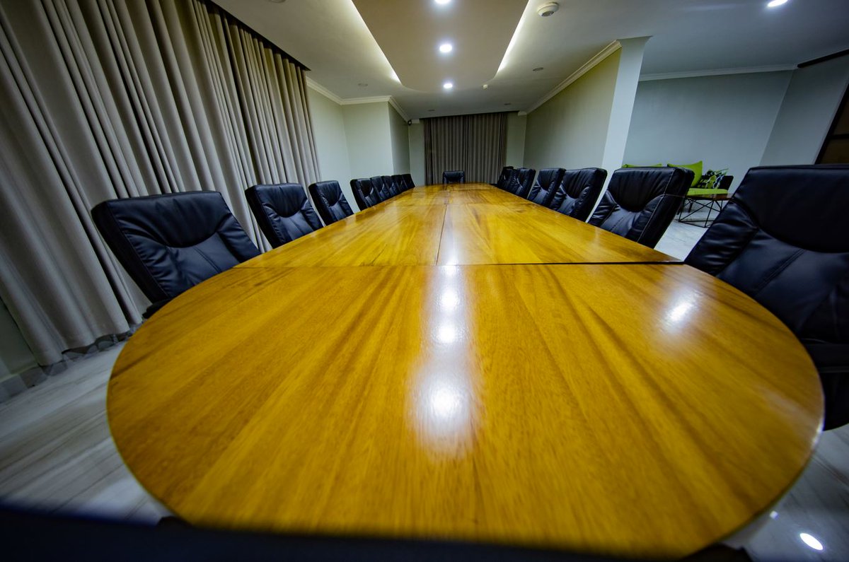 BelanGroup's tweet photo. #Burundi ✍️Pour vos formations, retraites, réunion de travail, Conseil d’Administration ou autres; nulle part ailleurs qu’à #BELAN_Hotel.  😍 Profitez bien du siège de l’hospitalité
@NgoziProvince https://t.co/rfifKab6sQ