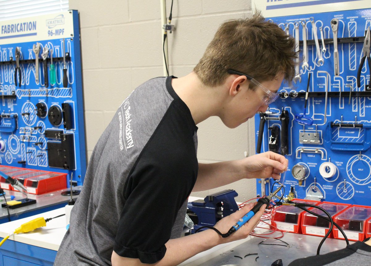 NCCRocks's tweet photo. KC Tech Academy students learned to perform various wire repair splices and basic soldering techniques during class this week! #NCCRocks @AttendKCTech https://t.co/KrEHUTgHqj