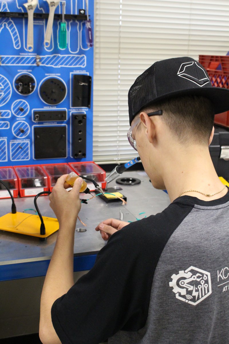 KC Tech Academy students learned to perform various wire repair splices and basic soldering techniques during class this week! #NCCRocks <a href="/AttendKCTech/">KC Tech Academy</a>