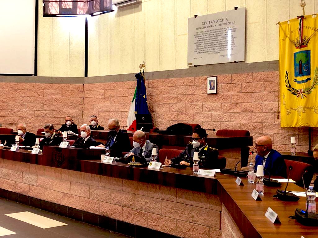 Ascolto e dialogo con le comunità locali. Il Comitato provinciale ordine e #sicurezza pubblica oggi a #Civitavecchia coi Sindaci del territorio. Molti i temi tra cui accoglienza profughi ucraini e malamovida #24Marzo