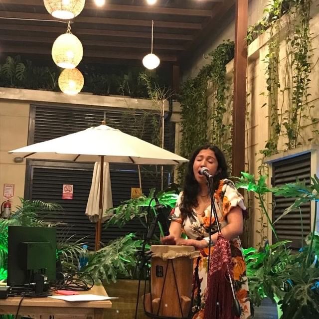 Así se vivió la inauguración de #UnJardinNuestro, una experiencia única que la puedes vivir hasta el 17 de abril, en los horarios del #MuseoDelCacao.

<a href="/AlemaniaQuito/">Embajada Alemana ECU</a> 
<a href="/NdiplomaticaEc/">notadiplomatica.ec</a>