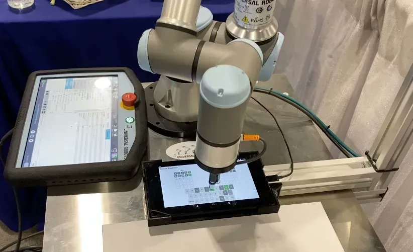 automationworld's tweet image. At #PACKEXPOEast 2022, @AppliedControls showcased its WordleBot combining @Cognex vision technology and a collaborative #robot from @Universal_Robot. buff.ly/3uttP06 #Wordle #Video #robots