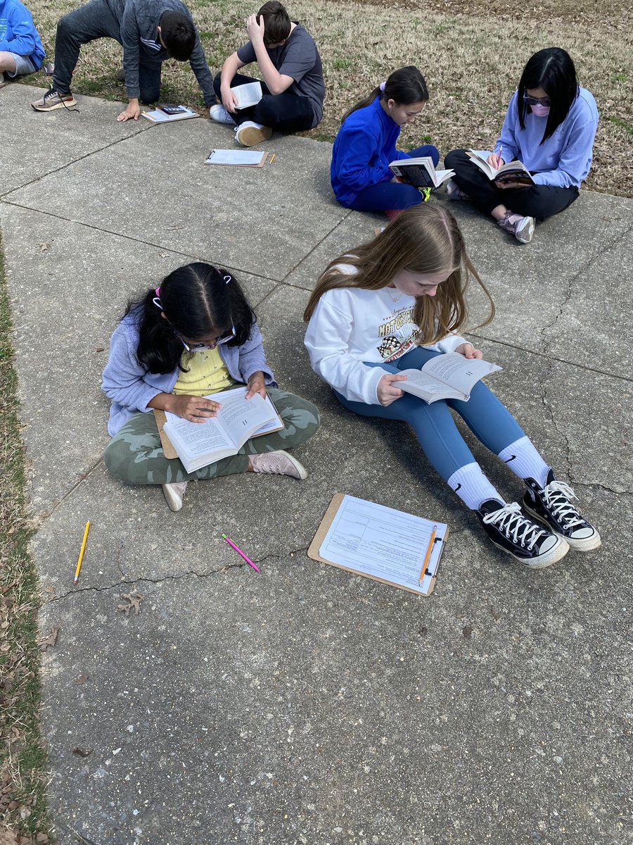 Sara Tolleson tweet media