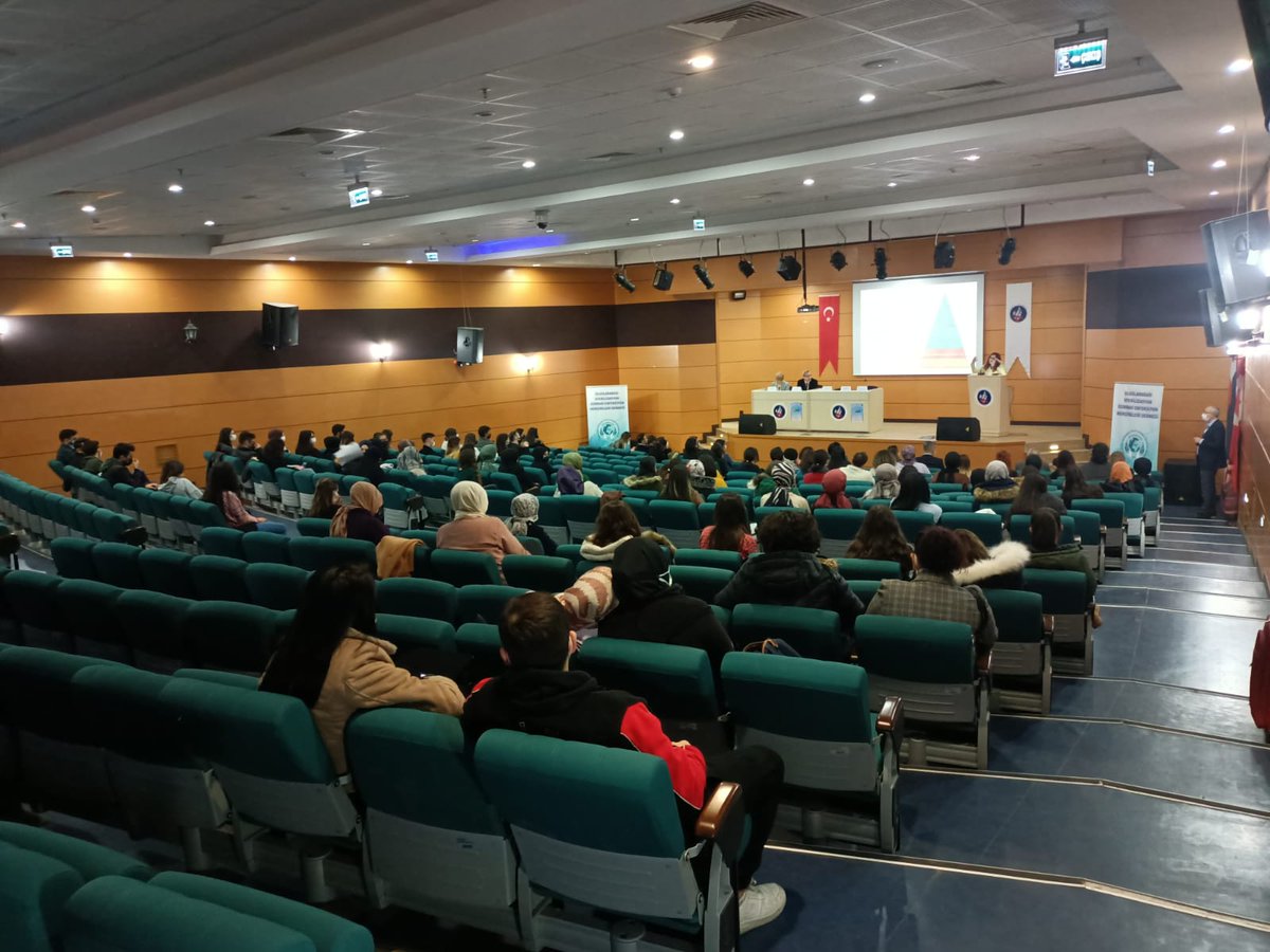 Uluslararası Sterilizasyon Cerrahi Enfeksiyon Hemşireleri Derneği ve Kırıkkale Üniversitesi Sağlık Bilimleri Fakültesi Hemşirelik Bölümü İşbirliğinde 10 Aralık Dünya İnsan Hakları Günü Kapsamında Hemşirelik Sempozyumu gerçekleştirildi.