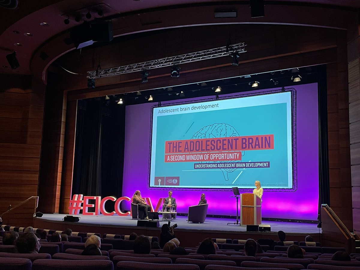 eicc's tweet photo. Completing the speaker line-up this evening is @heathersibley99 of @EdinburghUni, who talks about brain function and mental health in adolescent years. #EICCLive #BeautifulBrain https://t.co/41PJxrv0Pc