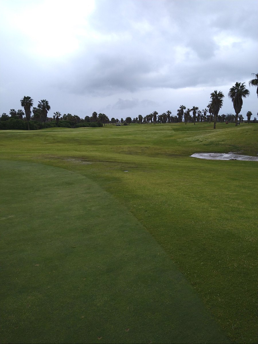 Fantastic short game facilities at Salgados Golf Resort.
Putting drills...green reading and pace control.<a href="/golfcoachsb/">Sean Bailey</a> <a href="/cobragolfuk/">COBRA Golf UK</a> <a href="/pumagolfuk/">PUMA Golf UK</a>