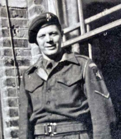 6thairborne's tweet photo. L/Cpl. William Henry Tanner 12th Bn (Airborne) Devonshire Regiment KIA #OTD 24th March 1945 buried in an collective grave Reichswald Forest War Cemetery. #OpVarsity #12thDevons https://t.co/sgfQQU7RhH