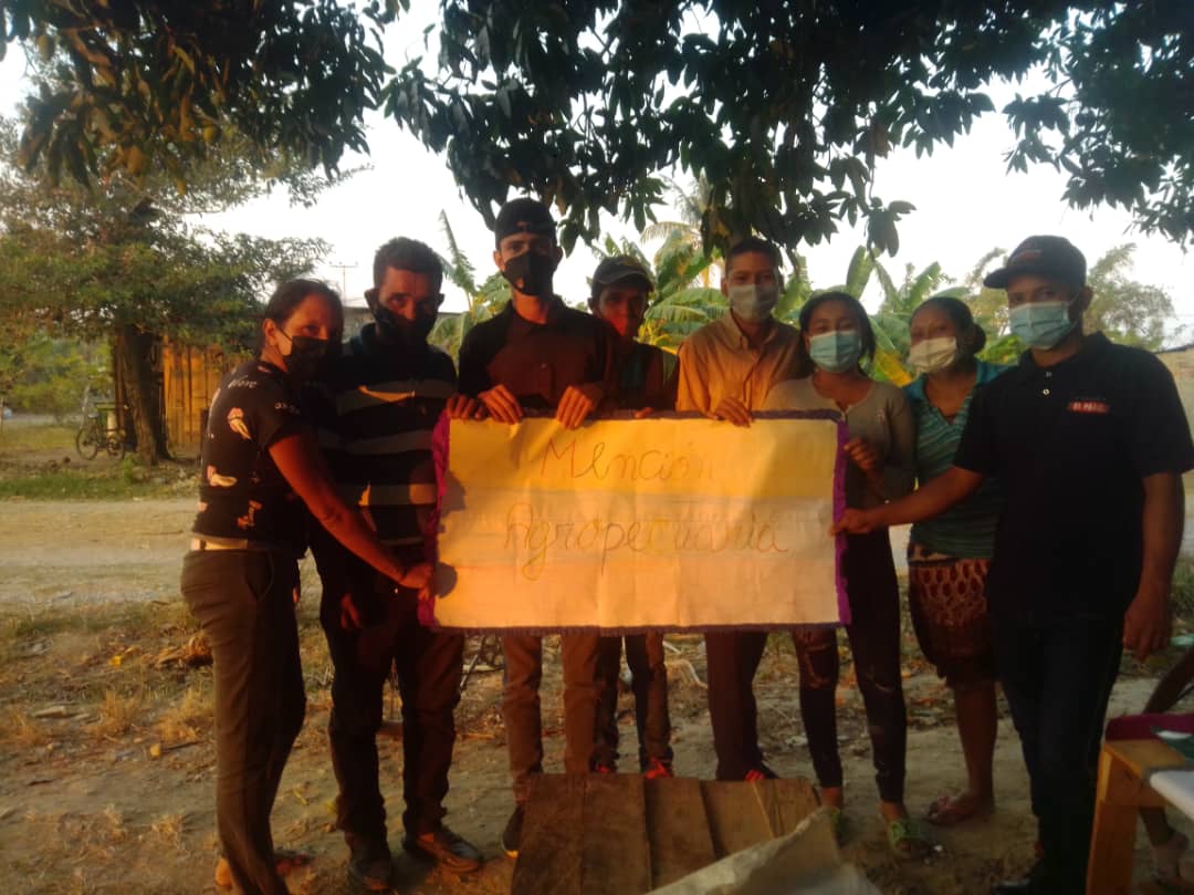 Diversas estrategias educativas para dar continuidad a la formación de nuestros Vencedores... 
<a href="/mision_ribaslar/">Misión Ribas Lara</a>
<a href="/AurimarVargas1/">Aurimar Vargas</a>
<a href="/CarolaysFalcon/">Carolays Rodriguez</a>
<a href="/NicolasMaduro/">Nicolás Maduro</a>
@MPPEDUCACION
<a href="/Alc_SimonPlanas/">Alcaldía de Simón Planas</a>