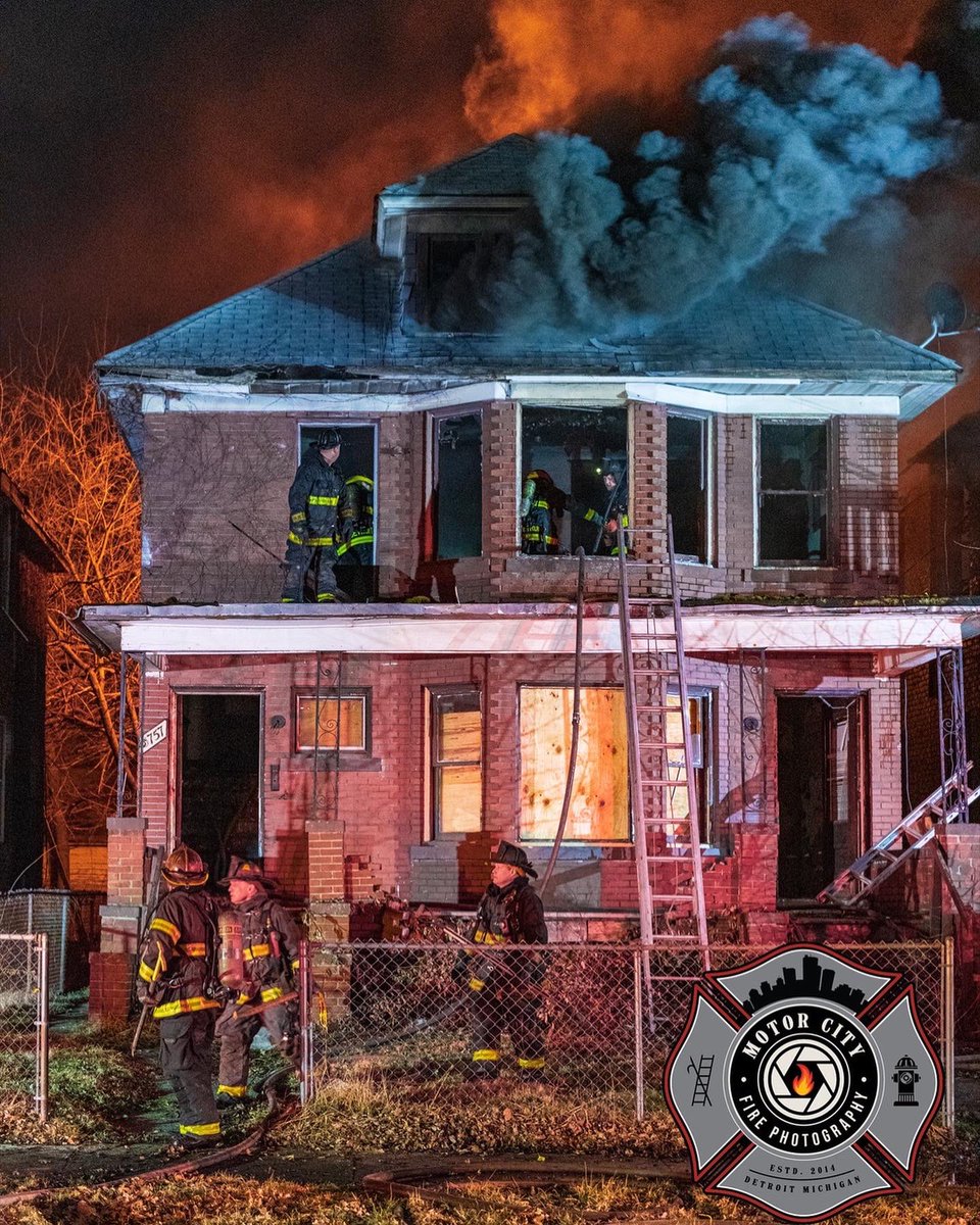 2nd &amp; 5th Battalion Firefighters go to work a vacant dwelling fire that was well involved upon arrival. (2nd time this house burned that day) 
Whitney &amp; Dexter
3/21/22