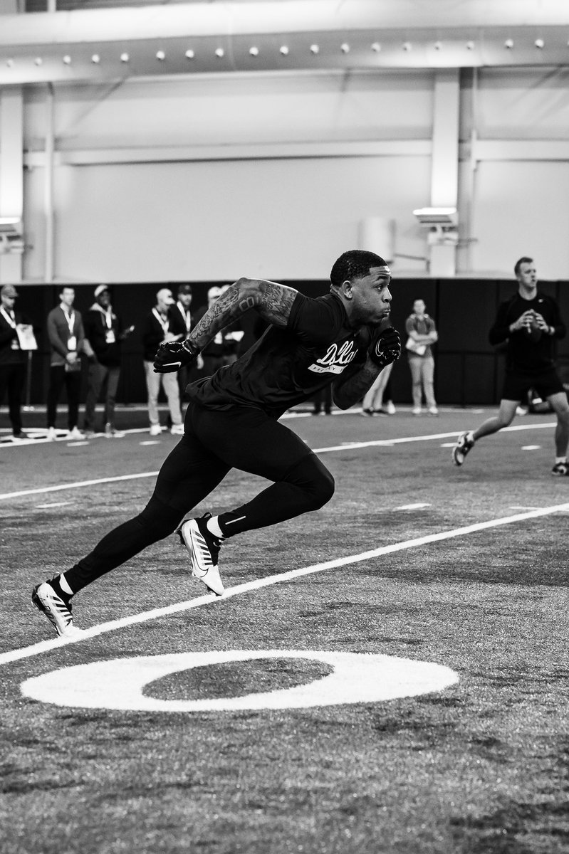 David Robinson tweet media