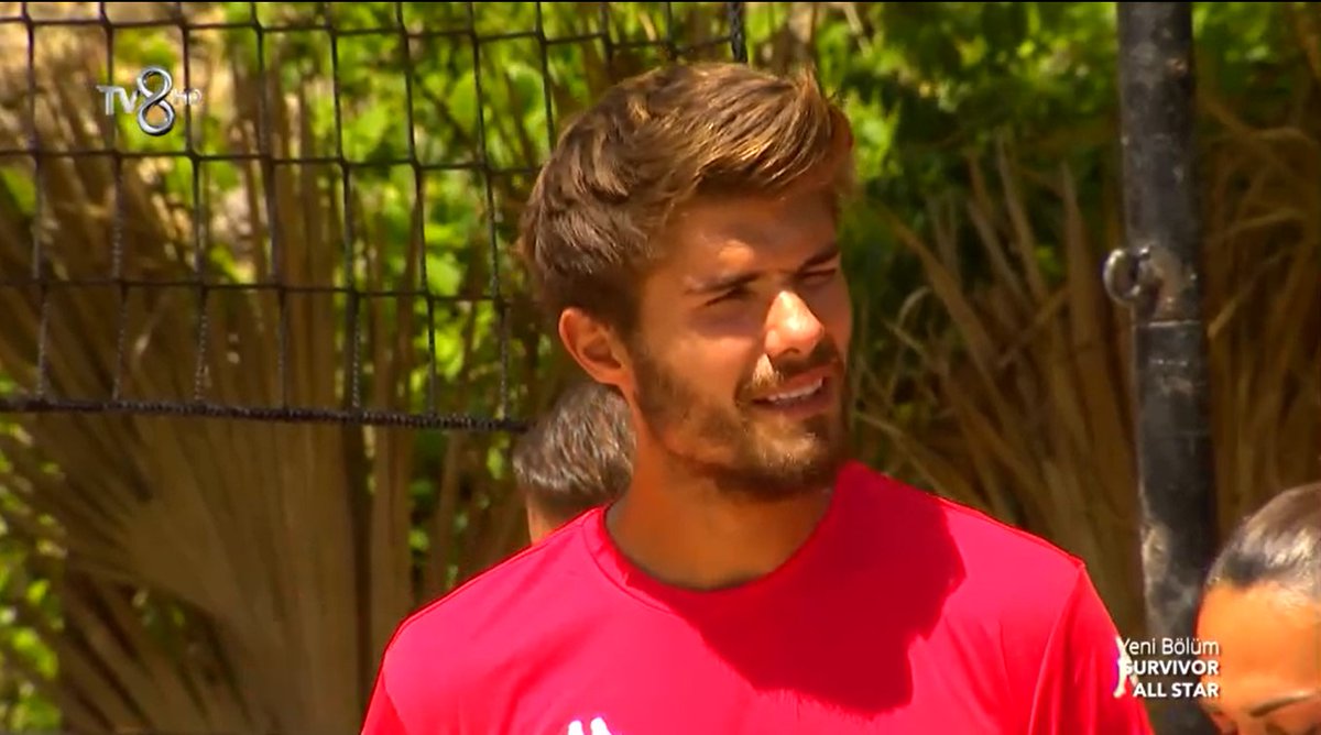 llBeest's tweet photo. Özledim seni be Kartalım.🖤🦅

#SurvivorAllStar2022 • #Barismuratyagci 
#BMYFC https://t.co/1Ma0zGI3Pe