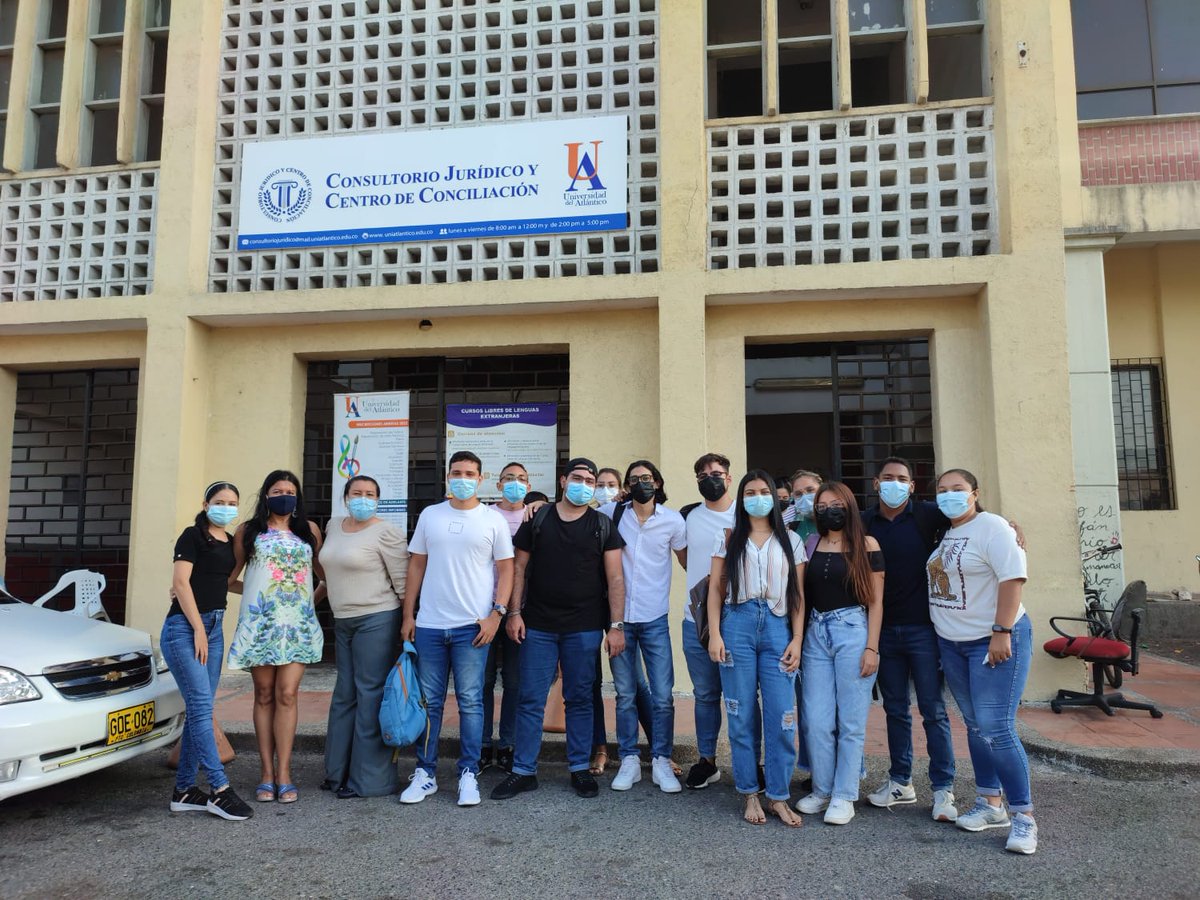 consultoriojUA's tweet photo. Los estudiantes de 8, 9 y 10 semestre de Derecho de la Universidad del Atlántico, dispuestos para atender presencialmente las necesidades jurídicas de la población vulnerable.. https://t.co/CeYaaVzcGy
