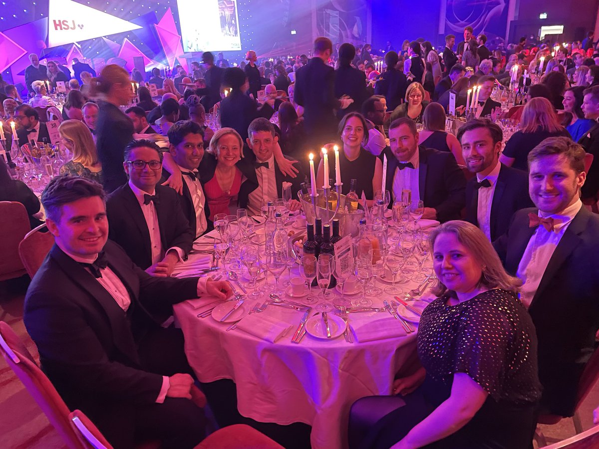 Annie H (@anniehunn) on Twitter photo The amazing @RoyalLondonHosp mechanical thrombectomy team #hsjpartnershipawards <a href="/RLHINR/">Barts Health Interventional Neuroradiology</a> <a href="/WeImproveBH/">WeImprove Barts Health</a> The amazing @RoyalLondonHosp mechanical thrombectomy team #hsjpartnershipawards <a href="/RLHINR/">Barts Health Interventional Neuroradiology</a> <a href="/WeImproveBH/">WeImprove Barts Health</a>