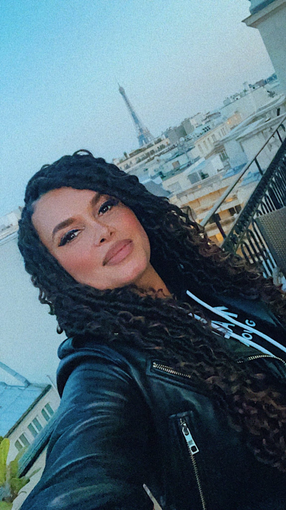 Joy Taylor on Twitter: "a dream. https://t.co/tZk25Xddvm" / Twitter
